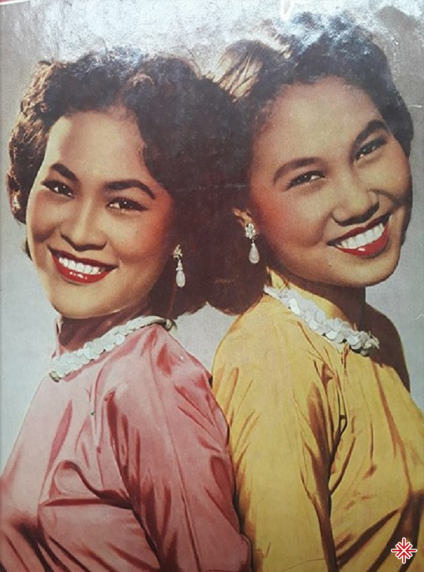 Danh ca Thái Thanh bên chị gái là ca sĩ Thái Hằng (trái). 