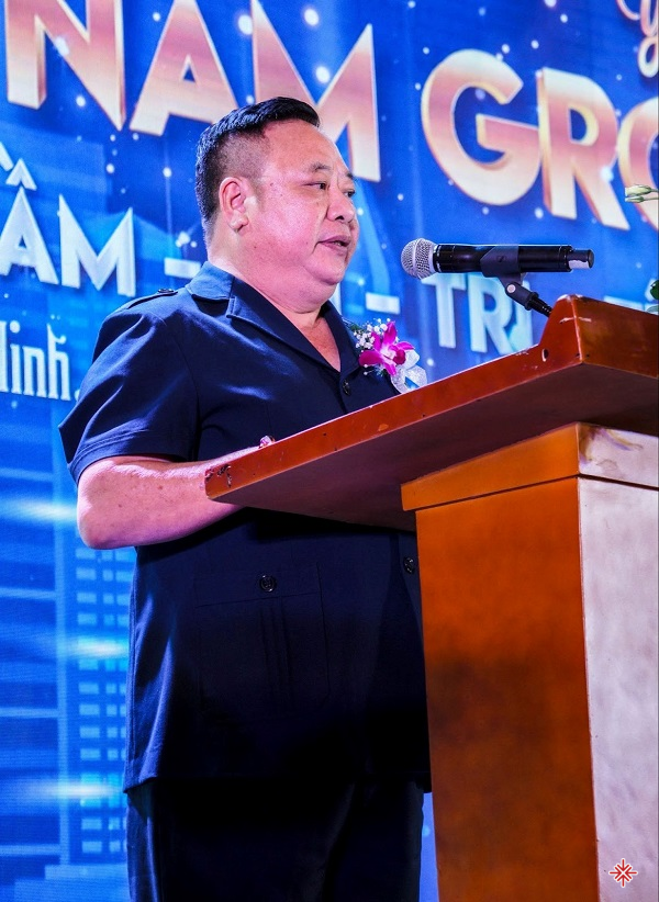 Thiếu tướng Phan Thanh Long - Phó giáo sư tiến sĩ - Phó Cục trưởng Cục khoa học chiến lược Bộ công an phát biểu trong tiệc Tất niên lần này
