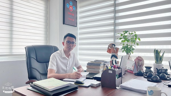 Giám đốc Nguyễn Thanh Bình và sứ mệnh: là cầu nối, đưa người lao động và du học sinh đi khắp thế giới.