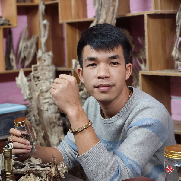 Phạm Duy Khanh - bạn trẻ khởi nghiệp thành công với nghề khai thác và chế tác Trầm hương thiên nhiên.