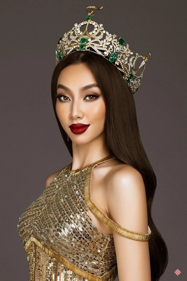 Hoa hậu Nguyễn Thúc Thùy Tiên đăng quang Miss Grand International 2021.