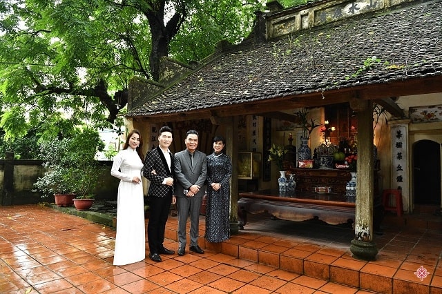 Các sa sĩ NSƯT Nguyễn Hồng Liên, Đoàn Huy Cường, Nguyễn Đăng Khoa và Ngọc Mai (từ phải qua trái).